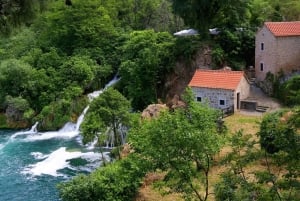 Depuis Zagreb : visite à pied des parcs nationaux de Croatie (8 jours)