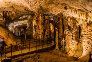 Från Zagreb: Postojna-grottan, Bled, resa till Ljubljana