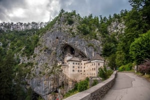 Au départ de Zagreb : Voyage privé à la grotte de Postojna, Bled et Ljubljana