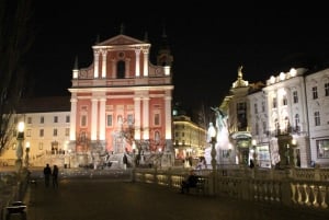 Koko päivän yksityinen Slovenian parhaat nähtävyydet -kierros Zagrebista käsin