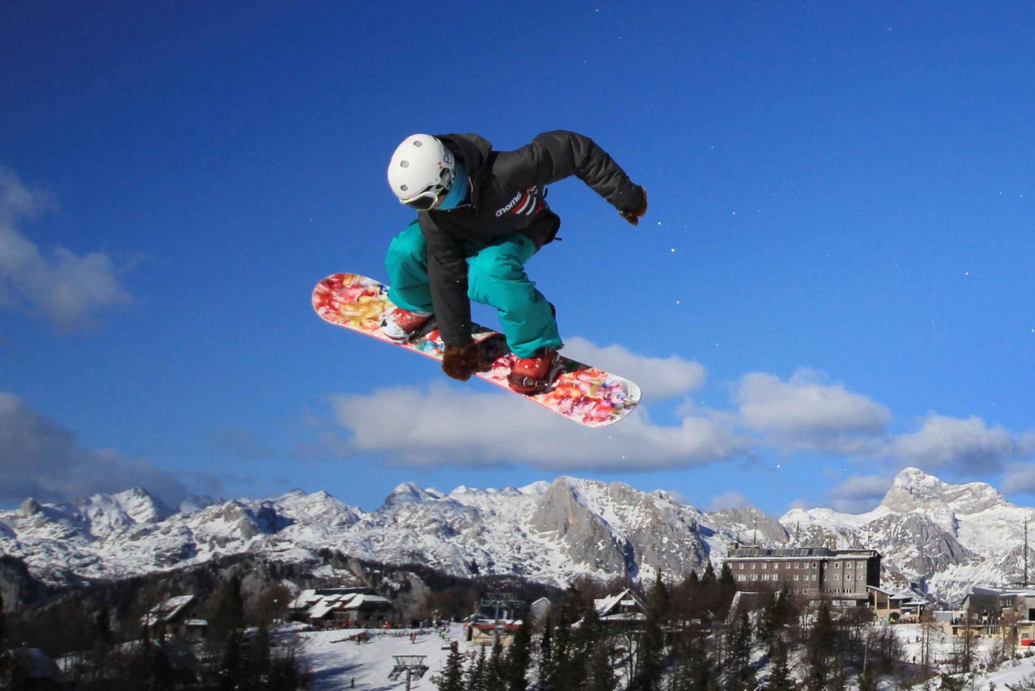 Half-Day Snowboarding with Instructor in Vogel Ski Center in Slovenia