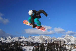Half-Day Snowboarding with Instructor in Vogel Ski Center