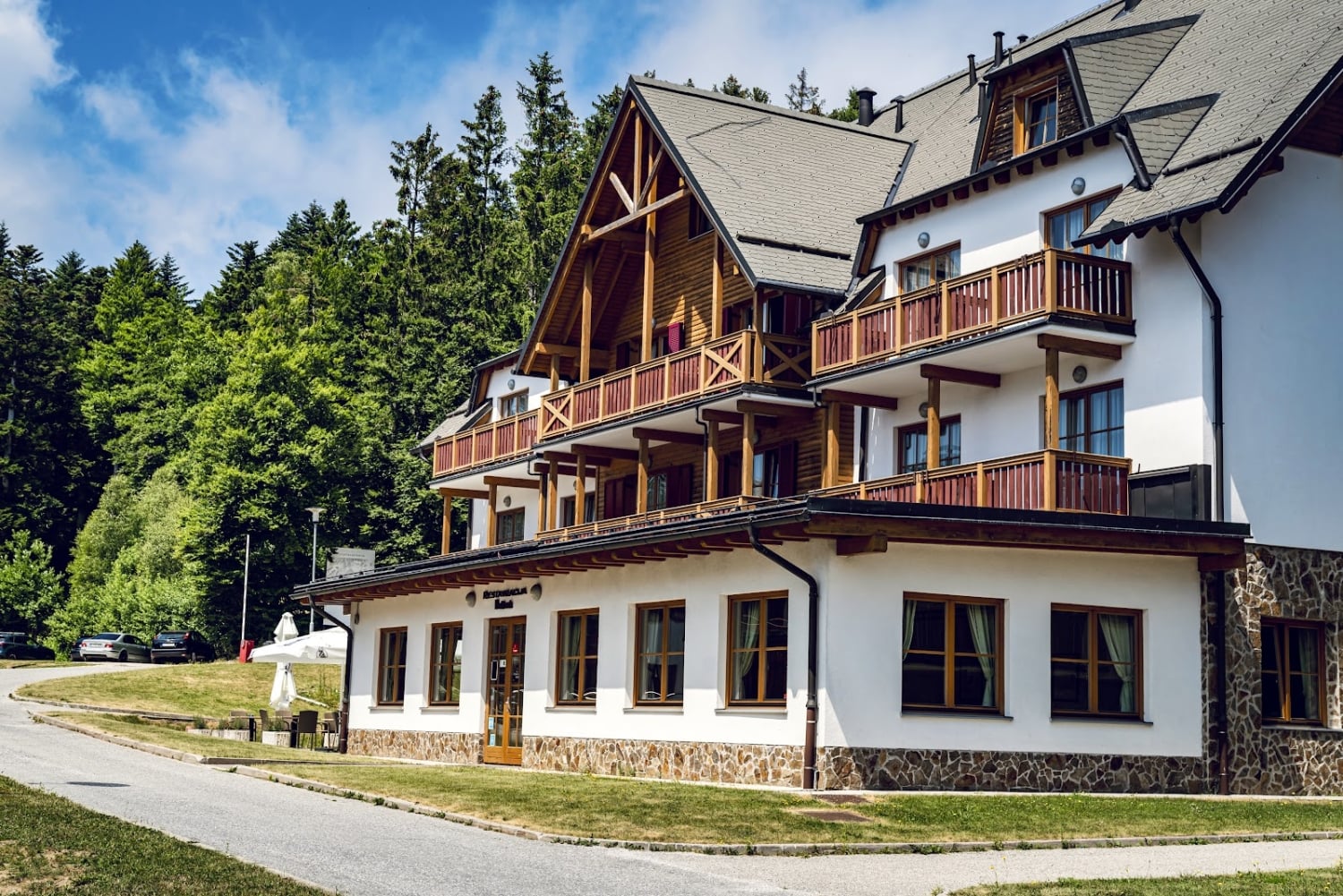 Hotel & Apartments Bolfenk