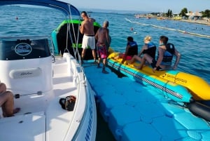 Izola: giro in banana boat per gruppi con divertimento, velocità e spruzzi