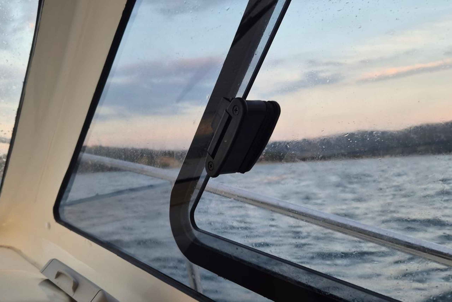 Izola: rejs wycieczkowy łodzią do Strunjan i Piranu z napojami