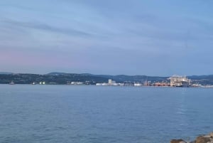Isola: corsa al tramonto lungo la costa fino a Capodistria con omaggio locale