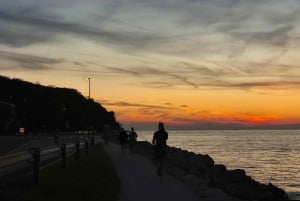 Isola: corsa al tramonto lungo la costa fino a Capodistria con omaggio locale