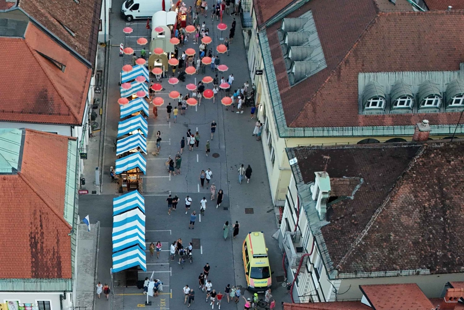 Kamnik: Geführte Stadtführung mit Getränk
