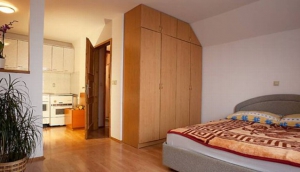 Krivic Vineyard Cottage