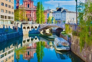 Из Триеста: Полнодневная автобусная экскурсия по Любляне и озеру Блед