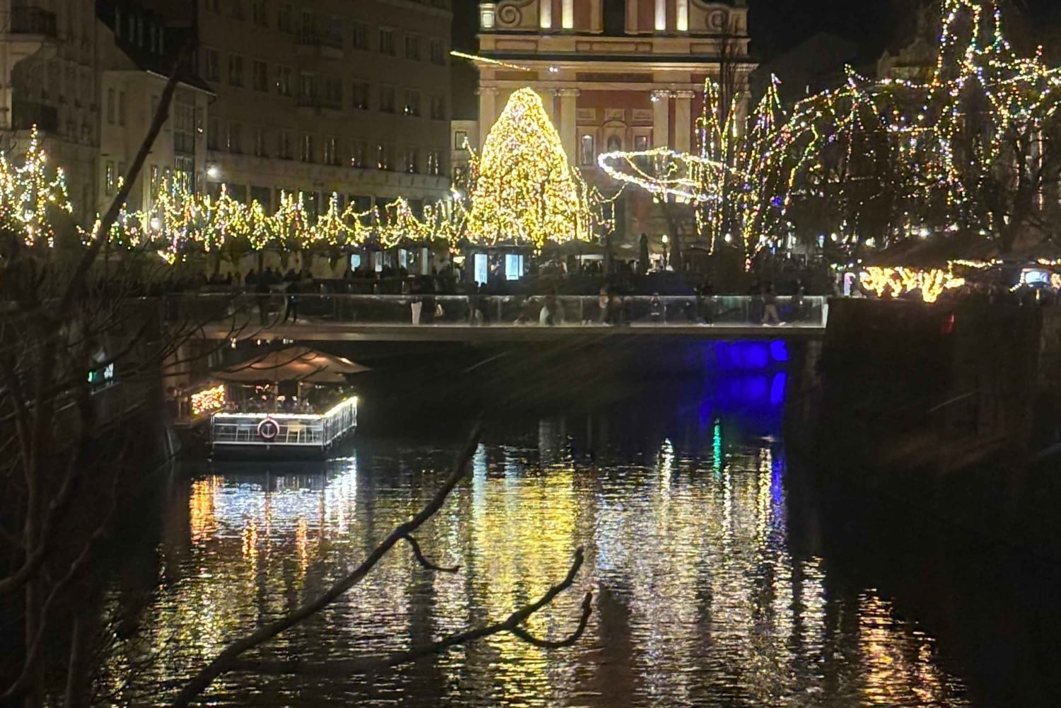 Ljubljana: Rundgang durch den Weihnachtsmarkt und die Lichter