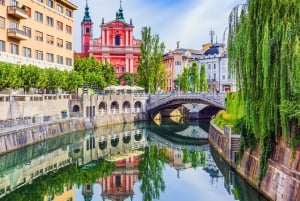 Ljubljana: Første Discovery Walk og Reading Walking Tour