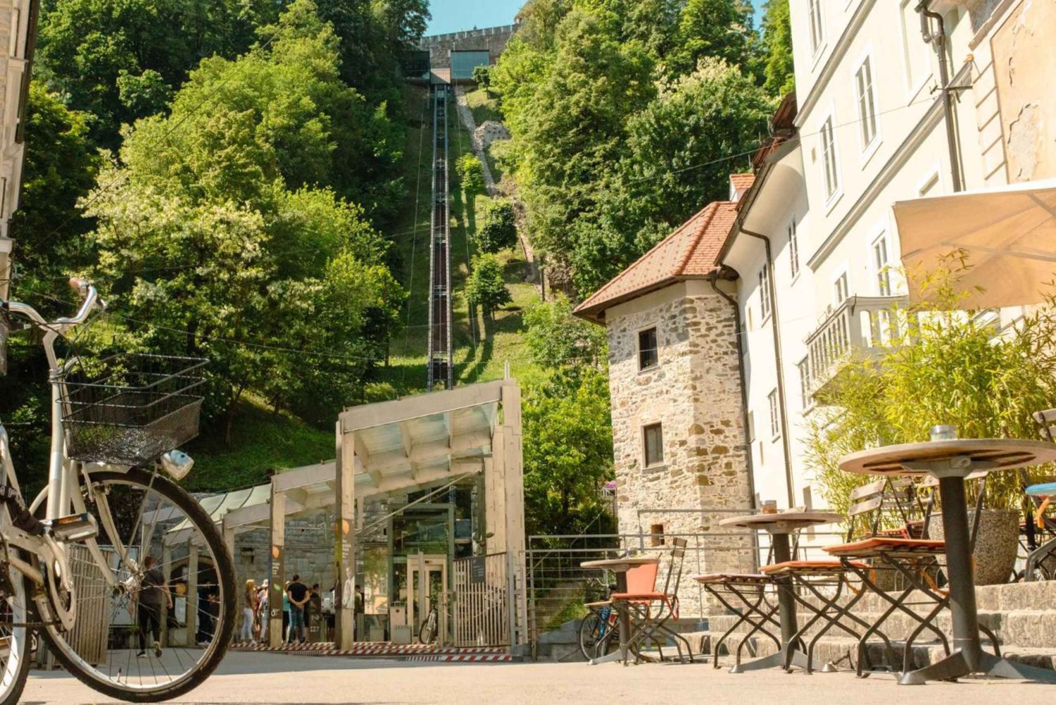 Ljubljana: Insta-perfekt promenad med en lokalbo