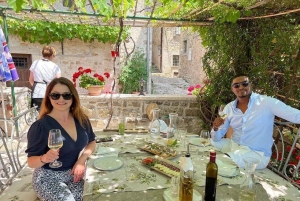 Ljubljana: Istrian tryffelien metsästysretki paikallisten metsästäjien kanssa