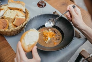 Ljubljana: Ljubljana Food Tour by Sigismundi, Eat & Drink