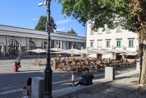 Ljubljana: Romantic Old Town Guided Discovery Tour