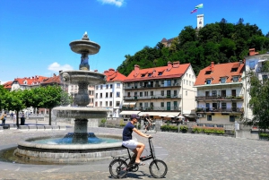 Sightseeingtur i Ljubljana på elcykler
