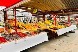 リュブリャナ：地元の屋台の食べ物と見どころを楽しむグルメツアー