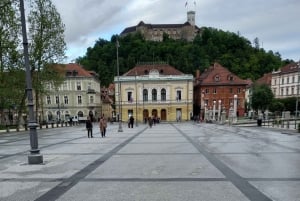 류블랴나 성을 둘러보는 도보 투어(이탈리아어로 진행)