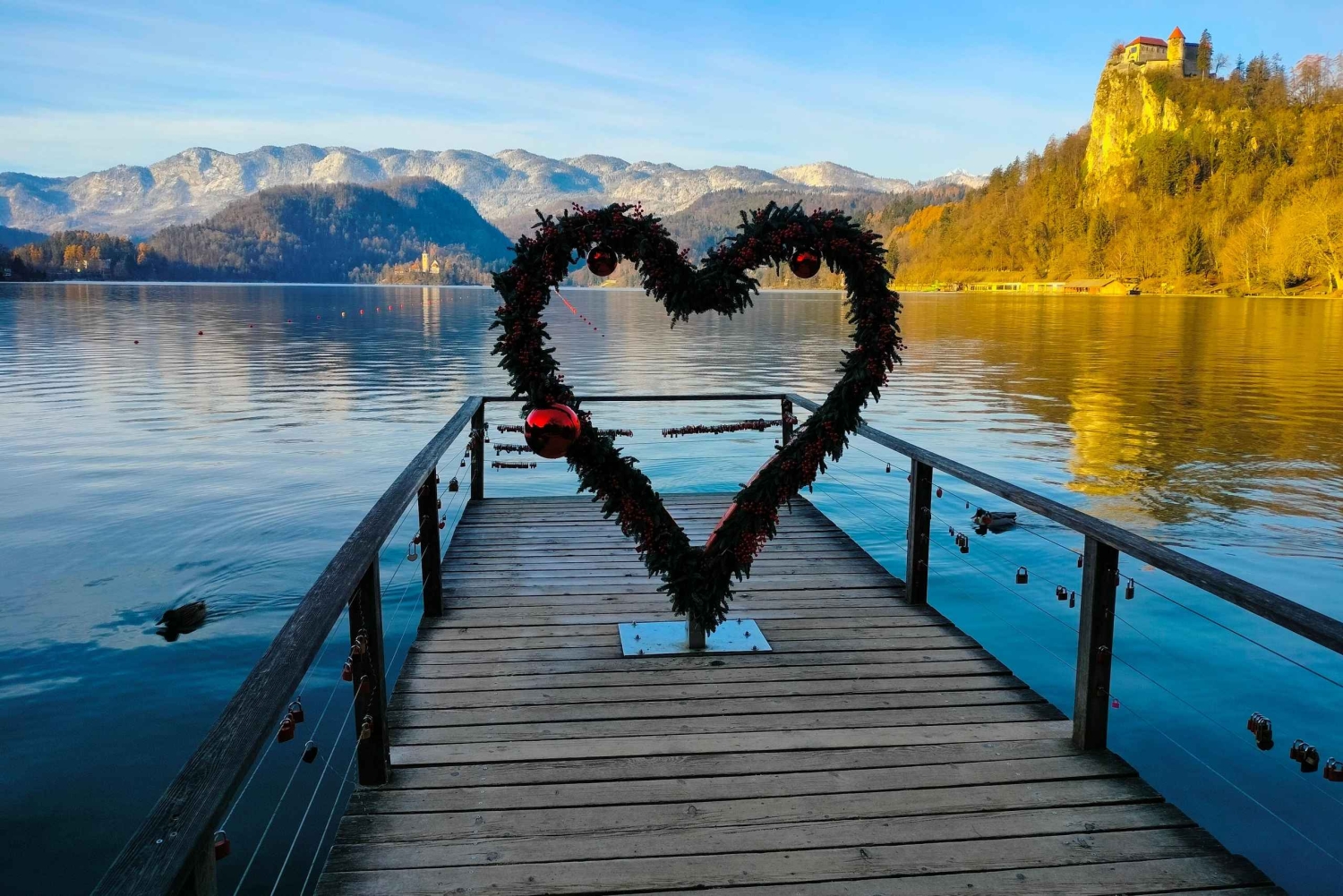 Пещера Постойна и однодневная экскурсия по Бледскому озеру из Любляны