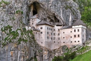 Postojna Caves and Predjama Castle: Bus Tour from Trieste