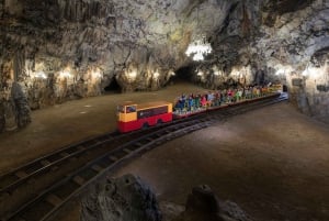 Postojna Caves and Predjama Castle: Bus Tour from Trieste