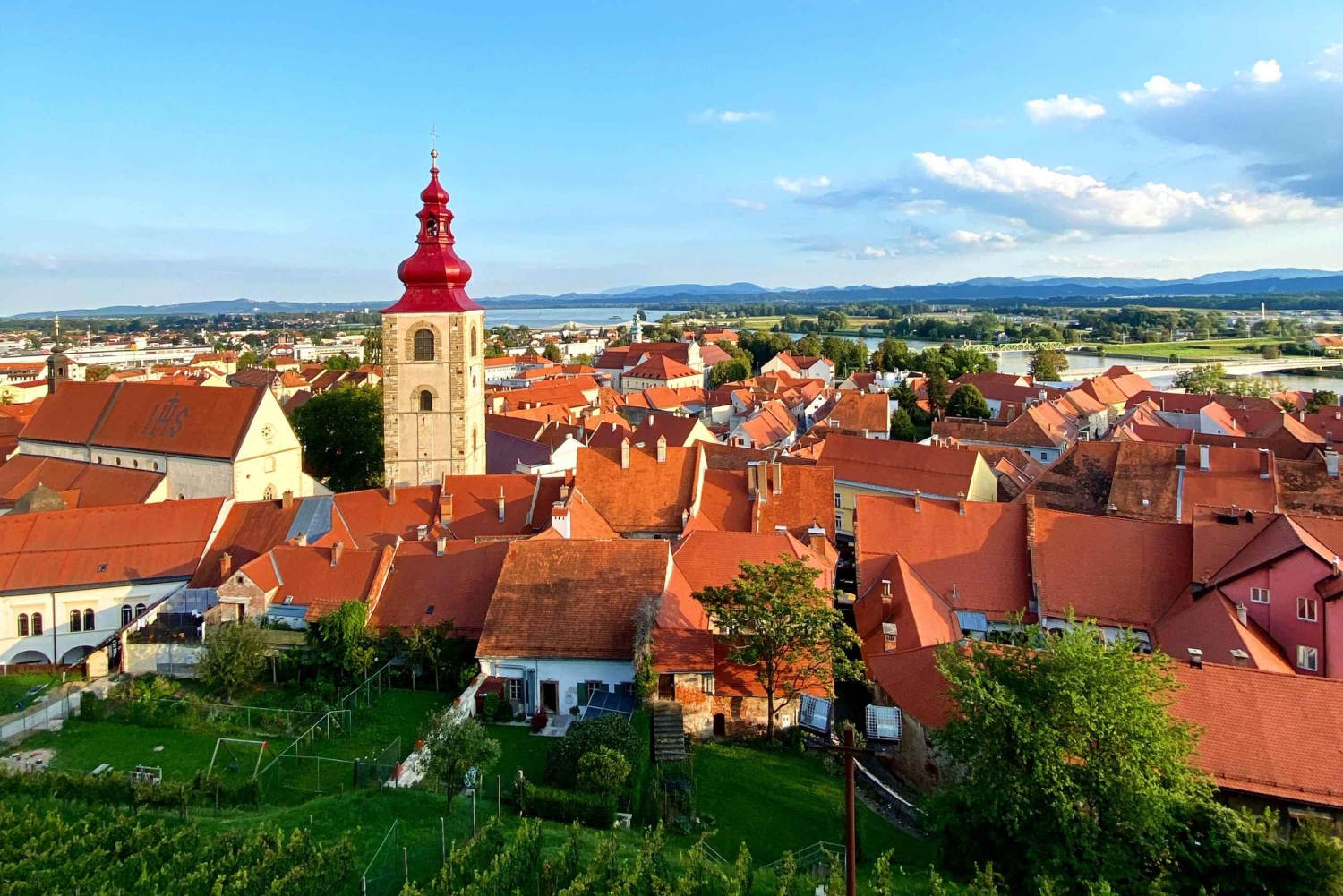 Ptuj: Wein-Hopping in Sloweniens ältester Stadt
