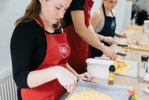 Slovenien: Matlagningskurs i Belokranjska Pogača
