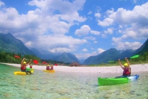 Soča: Experiencia en kayak por el río Soča con fotos