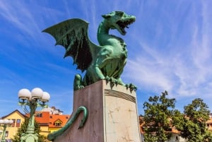 Zagreb: Private Ljubljana, Postojna Cave & Castle Day Trip