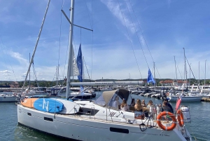 Sopot: Full-Day Sailboat Trip with Prosecco and Fruit