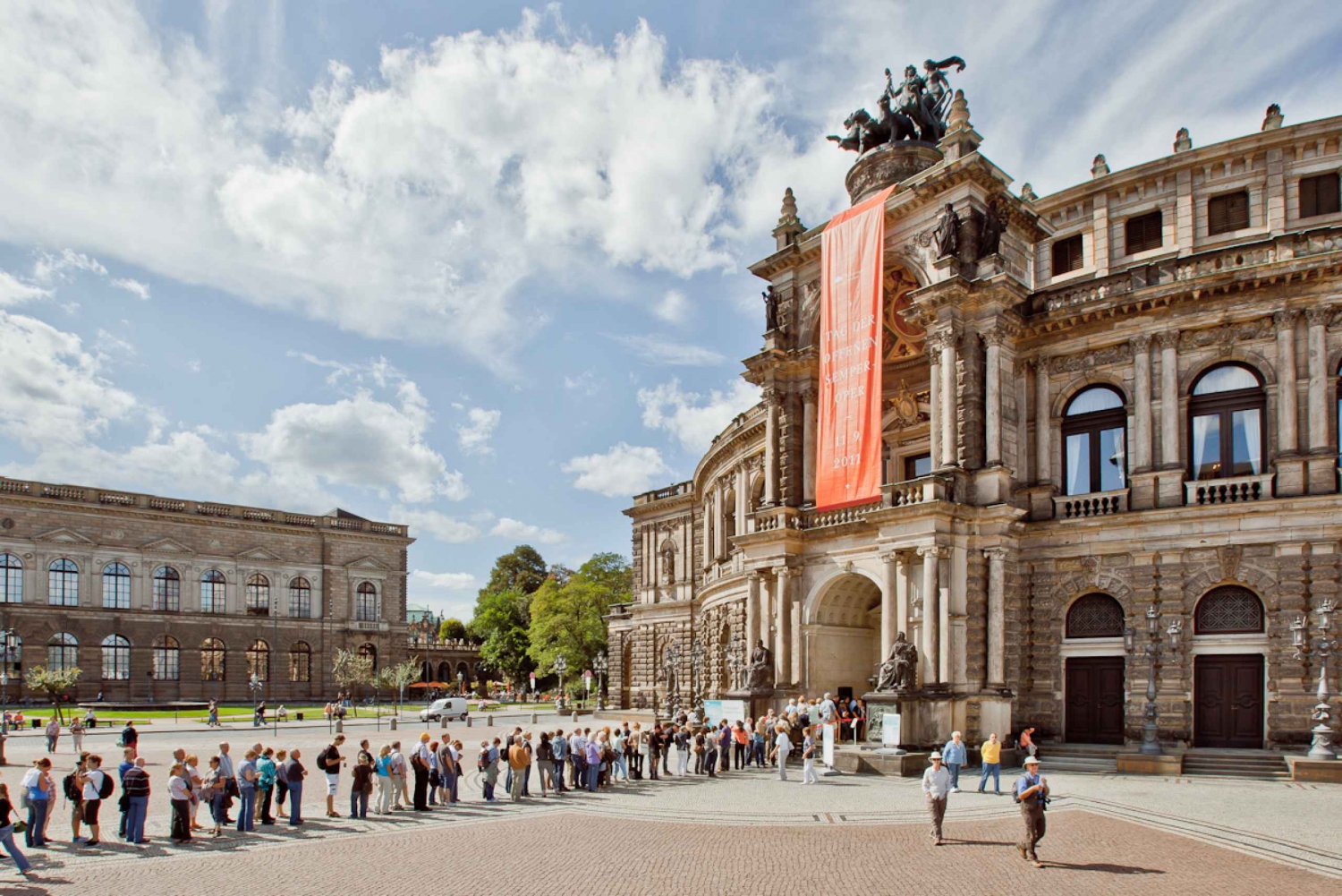 Dresde: Semperoper Entradas y tour guiado