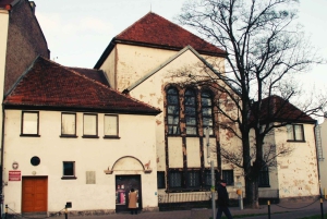 Gdansk: Jewish Heritage Guided Private Walking Tour