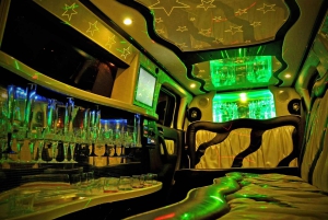 Gdansk VIP Party: Exclusive 3 or 5-Hour Hummer Limo Tour