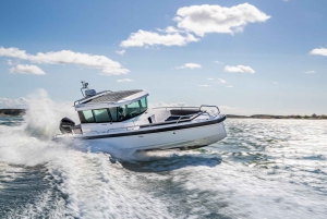 Gdansk/Sopot: Private Cruise on a sports motorboat