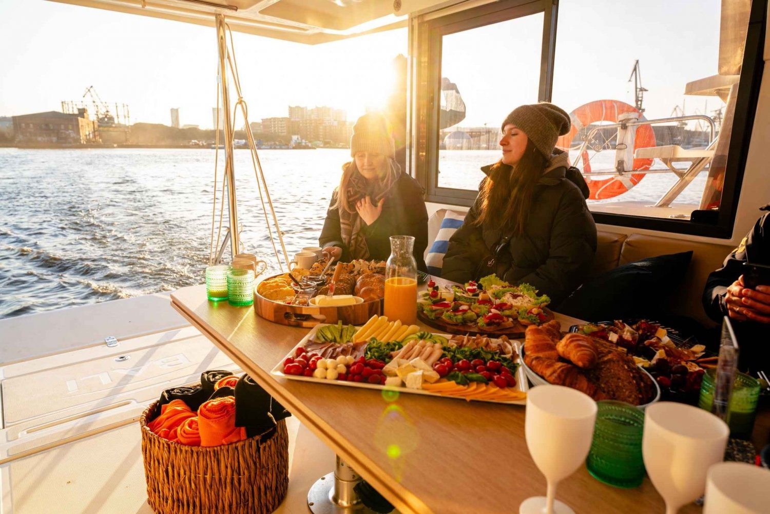 Sopot : Croisière petit-déjeuner sur un catamaran