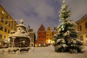 Descobrindo a excursão a pé pelo espírito natalino de Estocolmo