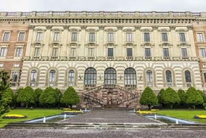 Perhekävelykierros Tukholman vanhassa kaupungissa, Junibackenissa