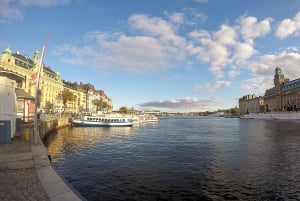 Ze Sztokholmu: nocny rejs do Helsinek ze śniadaniem