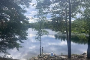 Hike, traditional food, guided wood burning outdoor sauna