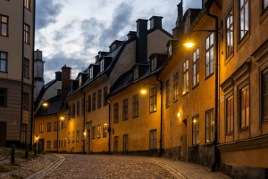 Magical ''Stockholm by Night'' Photo Walk