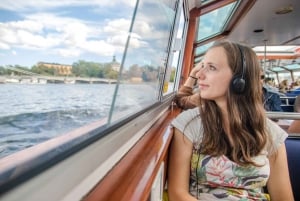 Kunglig kanaltur – utforska Stockholm med båt