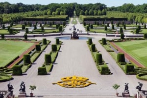 Schloss Drottningholm Stockholm Tour ohne Anstehen mit der Fähre