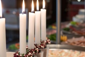 Stockholm: Julbuffé med fri mat och dryck på kryssning Livemusik