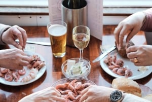 Stockholm: All-You-Can-Eat Shrimp/Tacos Cruise & Cover band