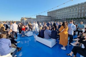 Stockholm: All-You-Can-Eat Shrimp/Tacos Cruise & Live Music