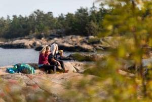 Archipiélago de Estocolmo: Kayak Autoguiado de 4 Días y Campamento Salvaje
