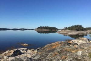 Stockholm: Archipelago Eco-Friendly Guided Kayaking Tour