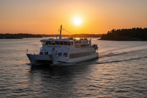 Begeleide cruise door de archipel van Stockholm met Zweedse fika