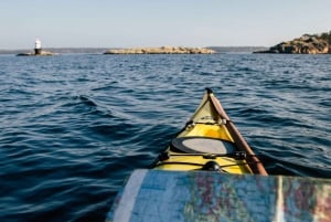 Stockholm : Visite autoguidée de l'archipel en camping et en kayak